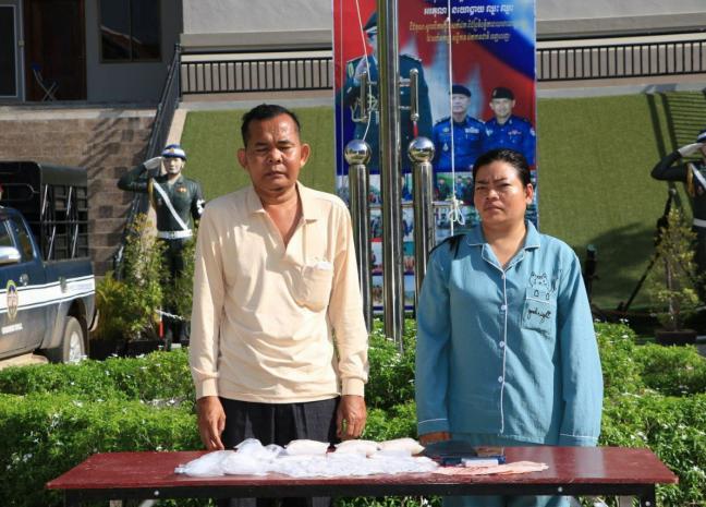 បញ្ជូនជនសង្ស័យ២នាក់ទៅតុលាការ រួមជាមួយគ្រឿងញៀន មួយចំនួន