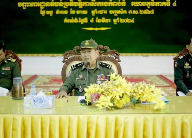ឧត្តមសេនីយ៍ទោ សោម ស៊ុន ផ្សព្វផ្សាយសភាពការណ៍ថ្មីៗ អប់រំពង្រឹងតួនាទីភារកិច្ចកងយោធពលខេមរភូមិន្ទ ជូនកងដល់កម្លាំងនៃបញ្ជាការដ្ឋានតំបន់ប្រតិបត្តិការសឹករងកំពង់ធំ
