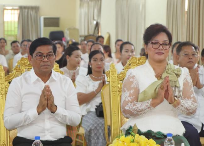 រដ្ឋបាលខេត្តរតនគិរី រៀបចំពិធីសូត្រមន្ត ចម្រើនព្រះបរិត្ត ប្រសិទ្ធពរជ័យ សិរីសួស្តី ជ័យមង្គល វិបុលសុខ ក្នុងឱកាសពិធីបុណ្យចូលឆ្នាំថ្មីប្រពៃណីជាតិខ្មែរ ឆ្នាំរោង ឆស័កព.ស ២៥៦៨ គ.ស. ២០២៤ដែលនឹងឈានមកដល់នាពេល ខ្លីខាងមុខ